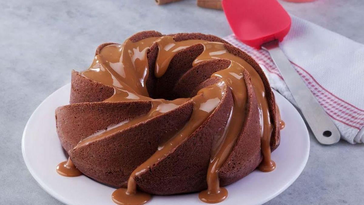 Bolo de chocolate com especiarias é a receita exclusiva do TudoGostoso  perfeita para sair do básico! - TudoGostoso