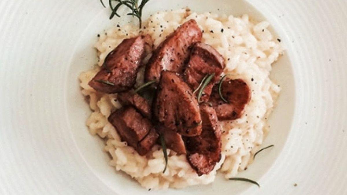 Receita de Risoto de filé mignon suíno ao shoyu e alecrim Comida e Receitas