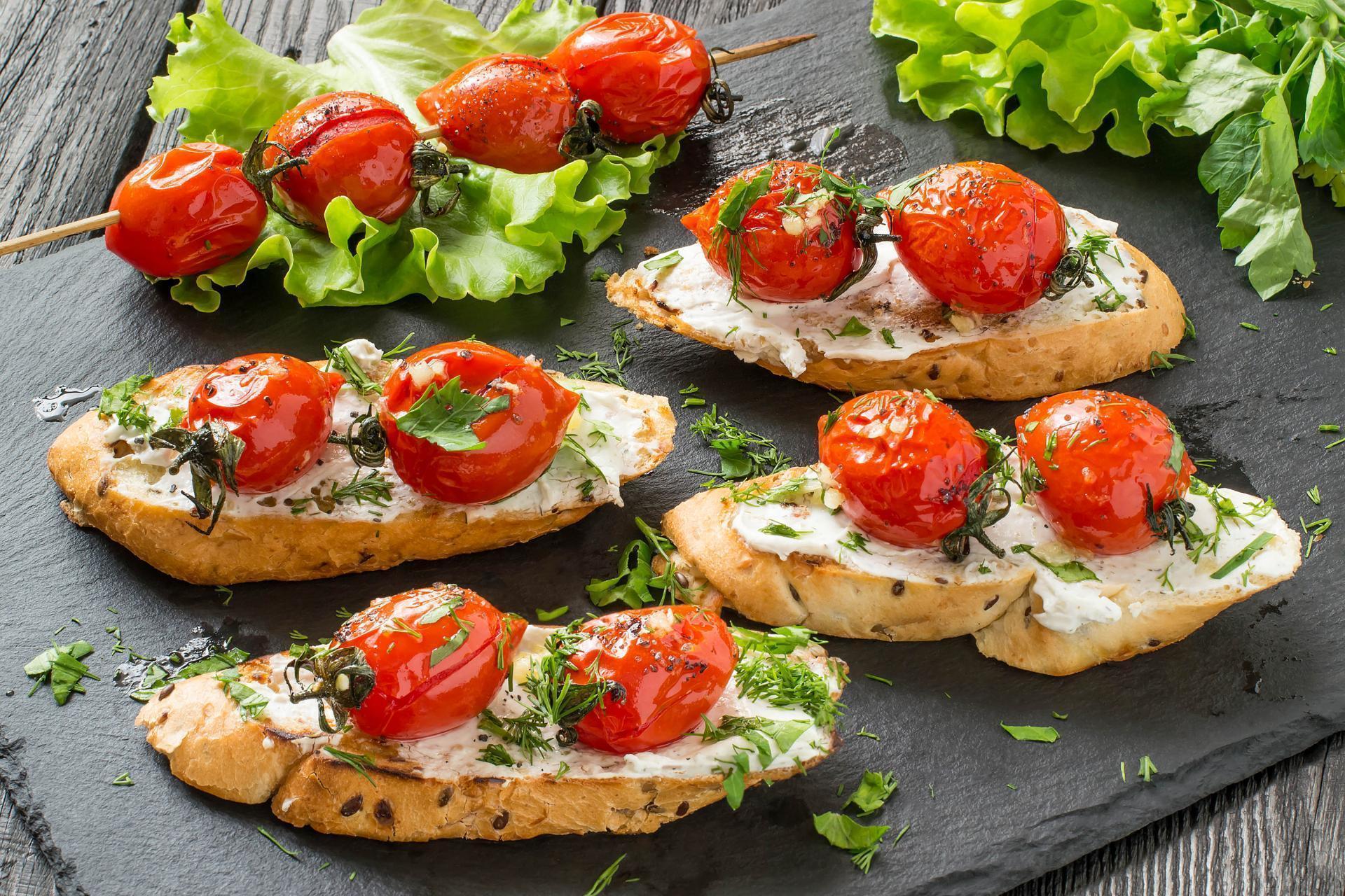 Receita De Bruschetta De Mussarela De Búfala Com Tomate Comida E Receitas 9143