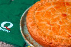 Torta de frango com milho com massa podre